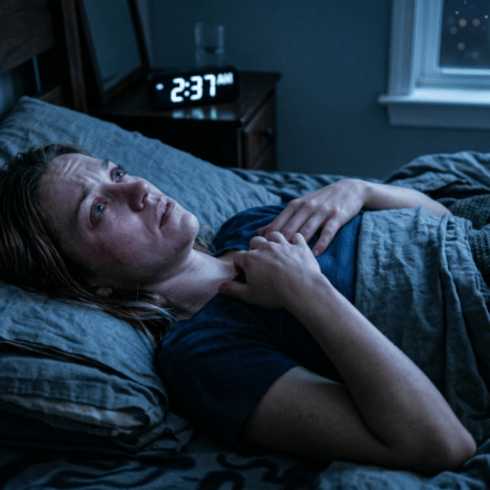 Why Does Anxiety Feel Worse at Night Before Bed? 7 Real Reasons Explained